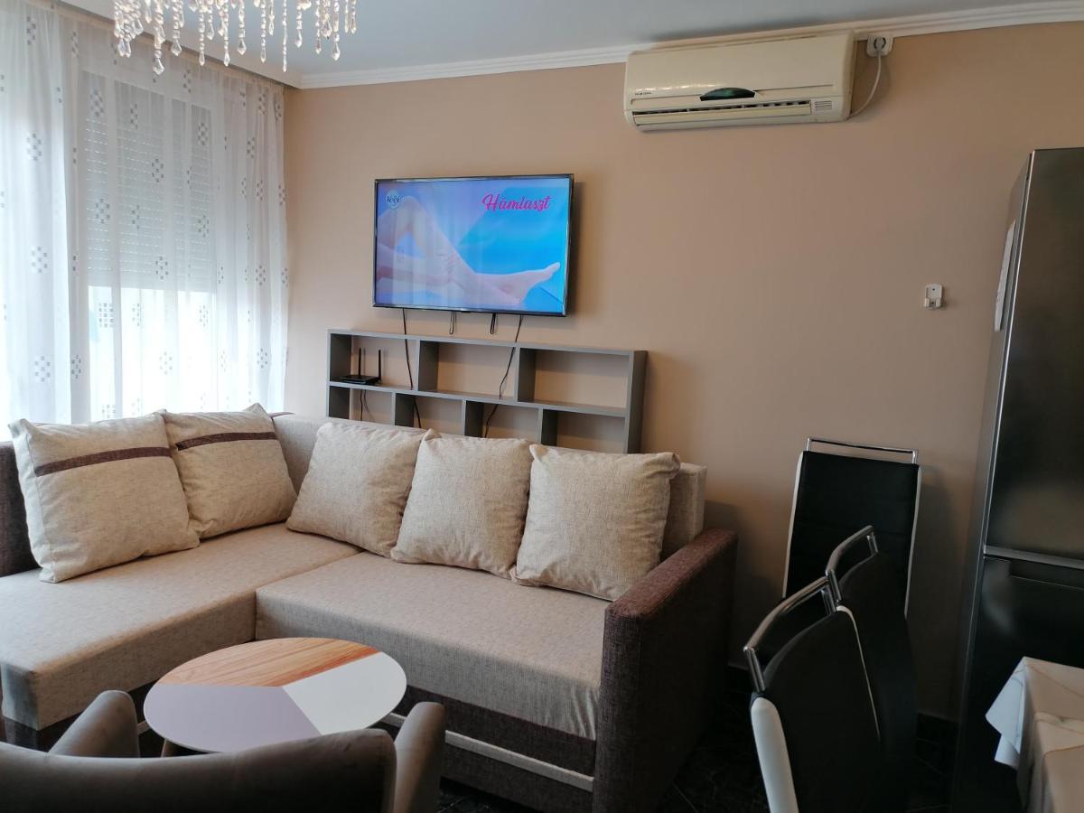 Hajdúszoboszló Bettina47 Apartman מראה חיצוני תמונה